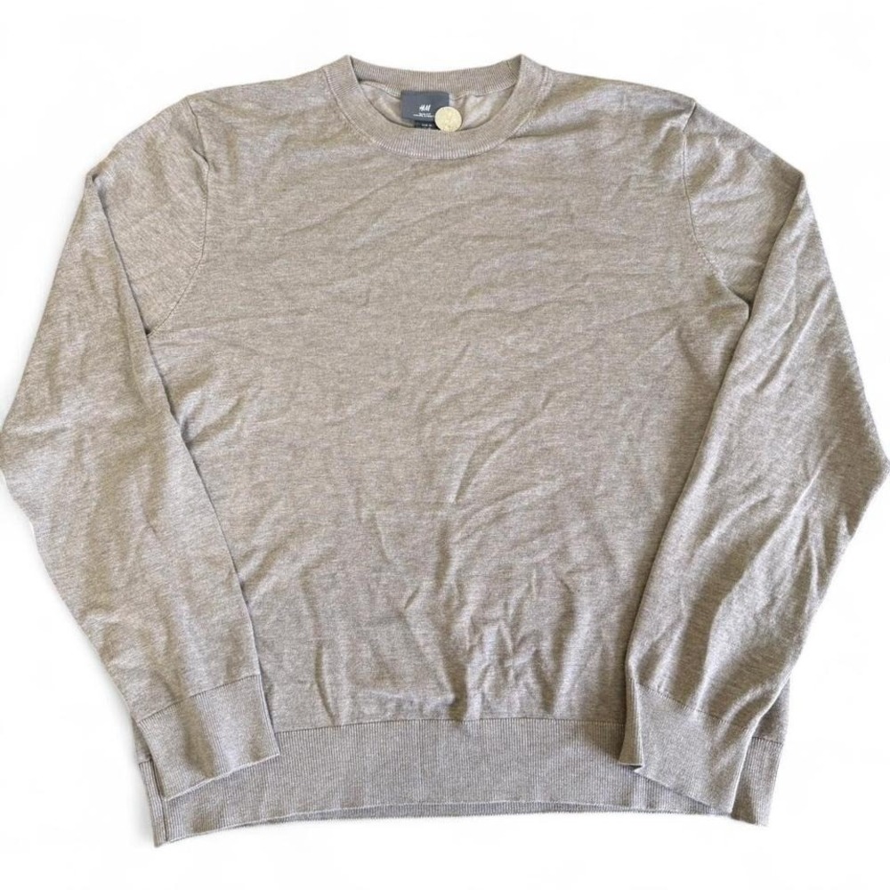 H&M grey slim fit crewneck‎ sweater Size M